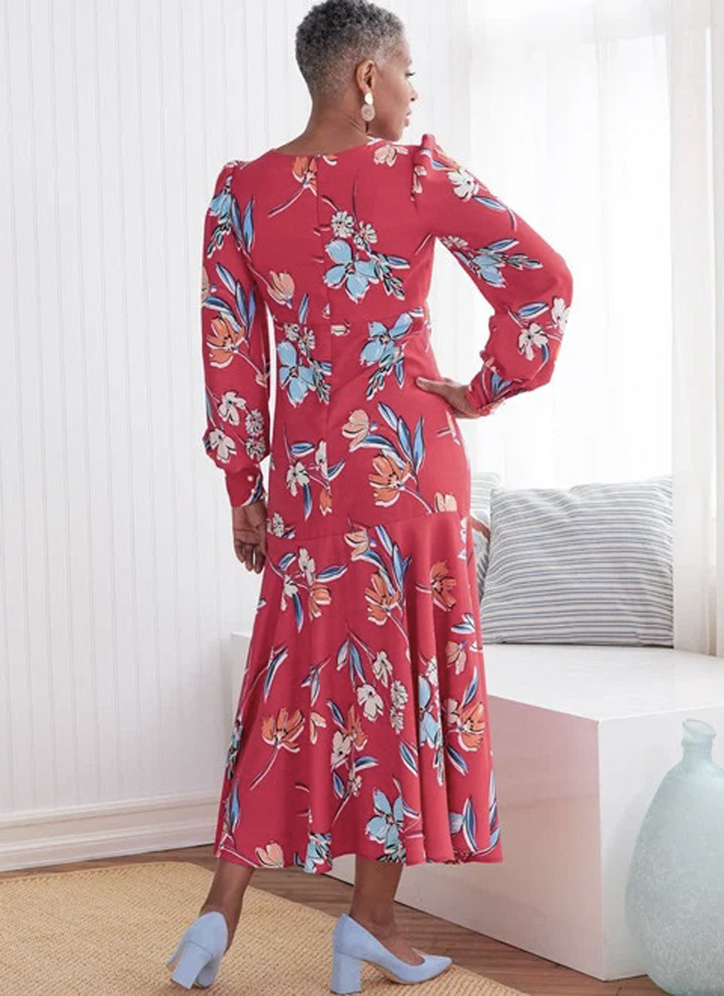 Patrons de couture robe femme à encolure V, Butterick 6807